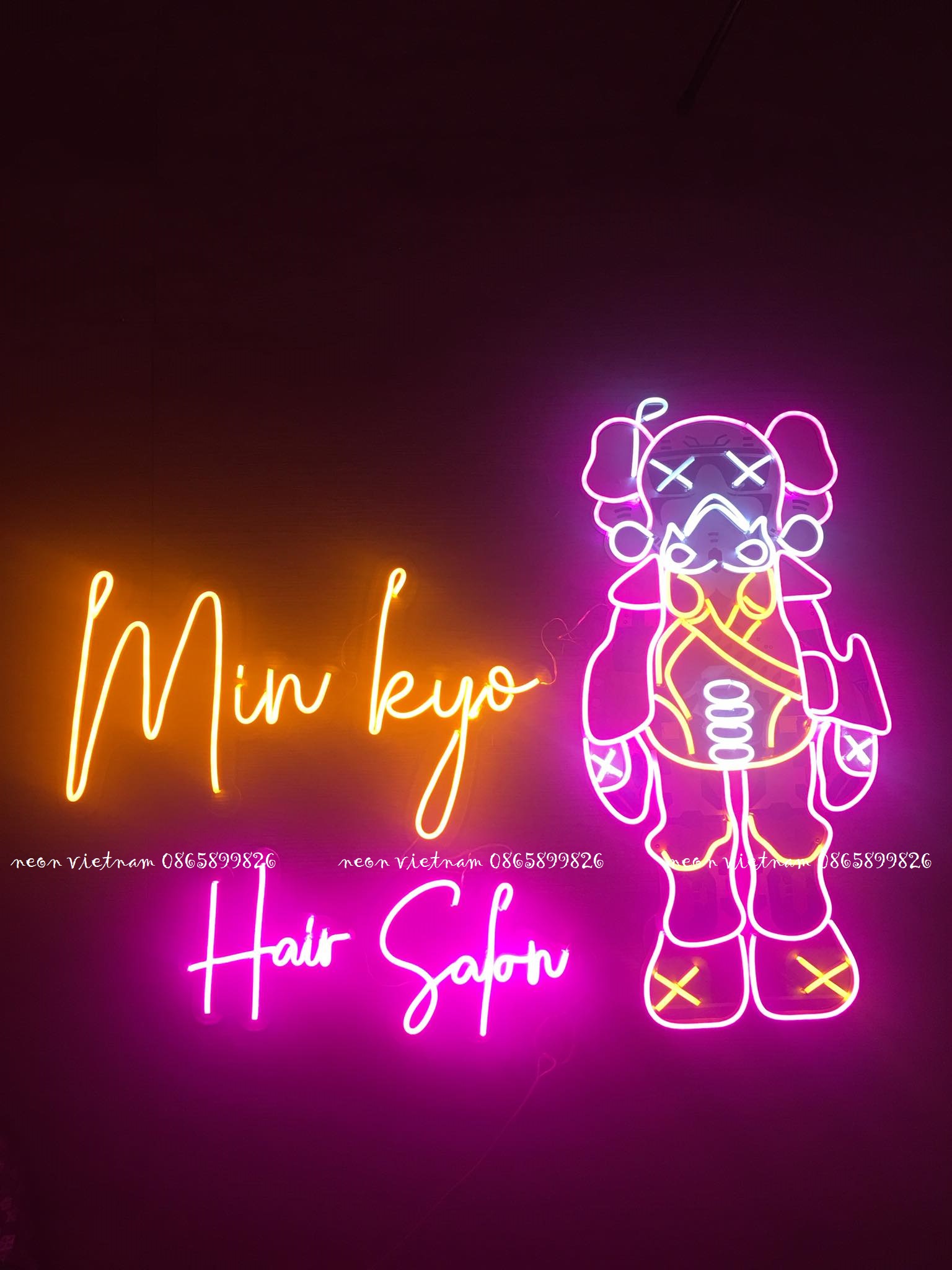 Min Kyo Hair Salon Kaws Star War UV Print Neon Sign
