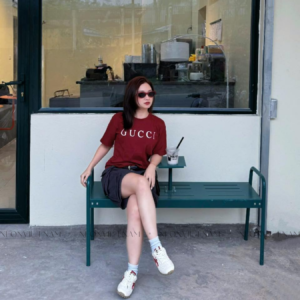 Bench, waiting chair with tray, custom brand name printing on request