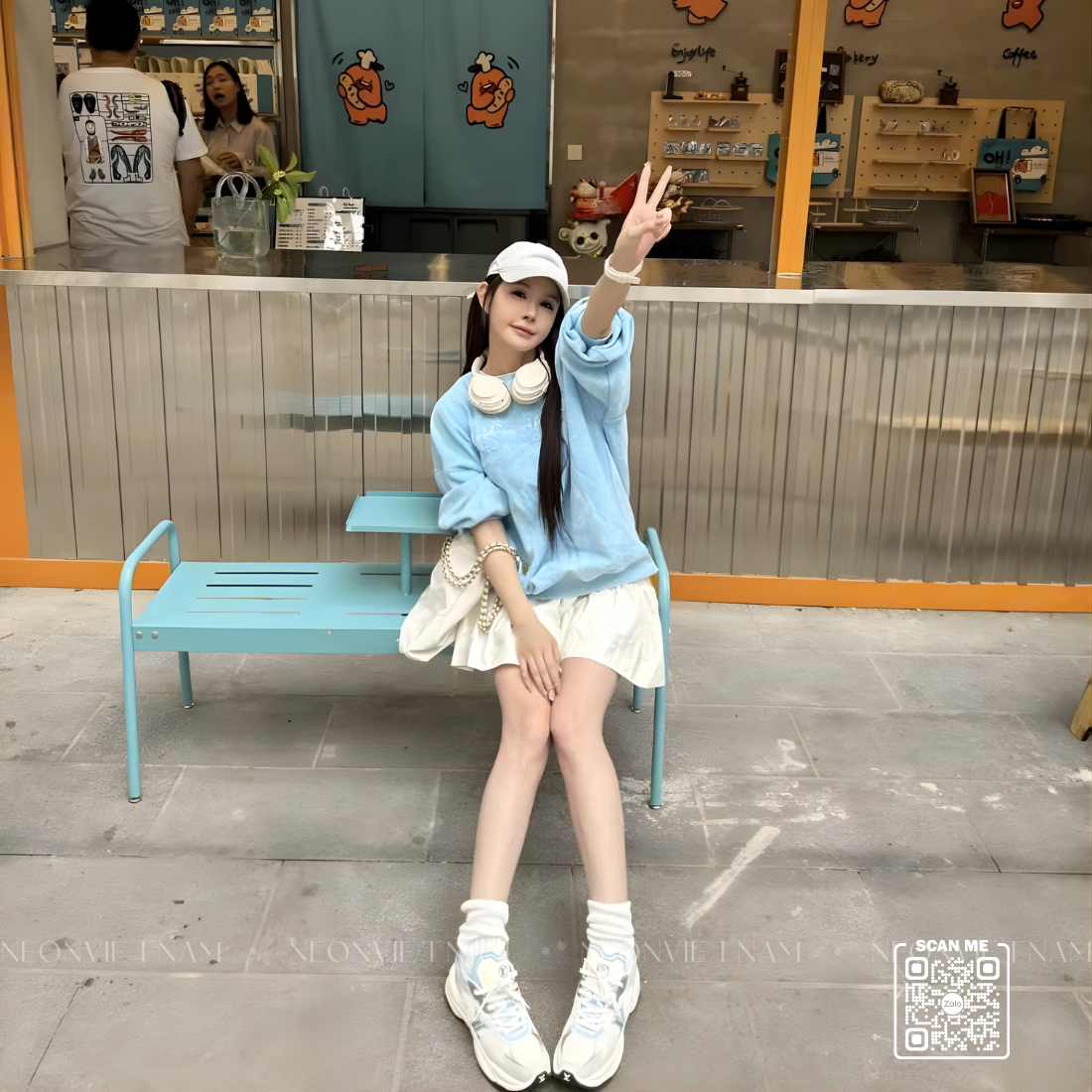  Cleverly designed, beautifully assembled tables and chairs for cafe decoration by Neon Vietnam