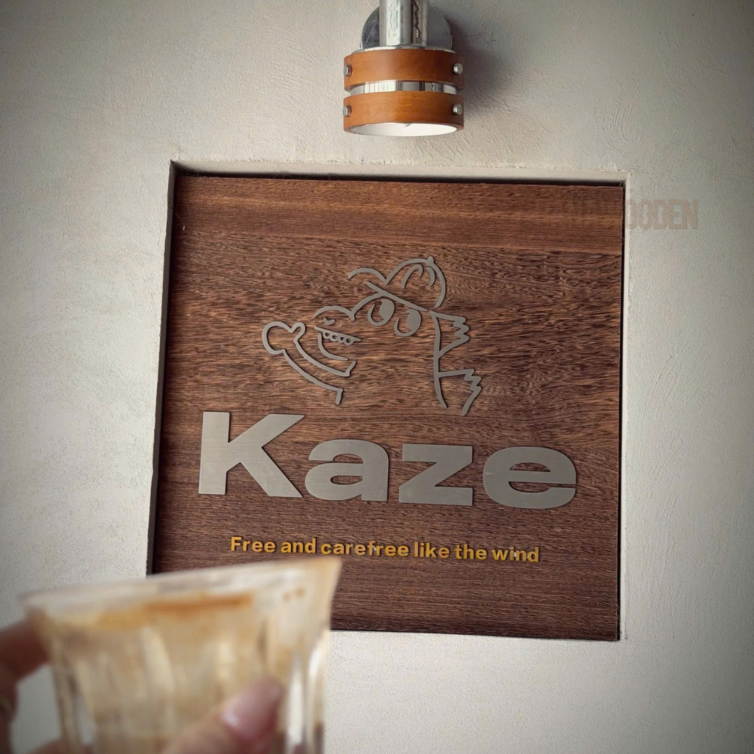 Wooden sign engraved with house number, company name, shop name, and opening hours. - Image 12