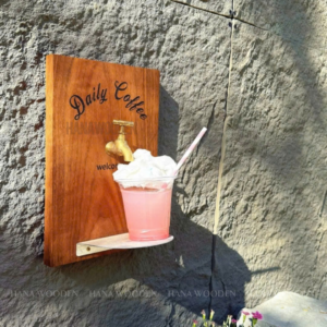 Wooden sign with water tap for decorating cafes, bubble tea shops, and beverage shops.